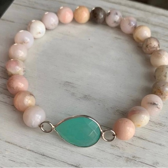 Beaded gemstone crystal bracelet - Picture 2 of 2